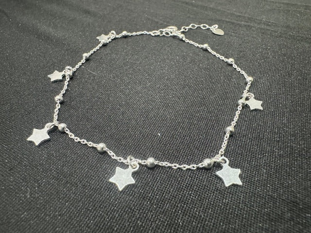 Item 17: Ladies Anklet - Silver star