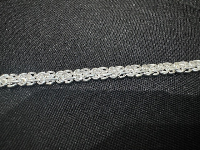 Item 21: Ladies Anklet Silver Tribal