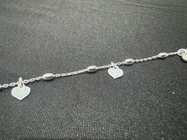Item 18: Ladies Anklet- Silver Hearts