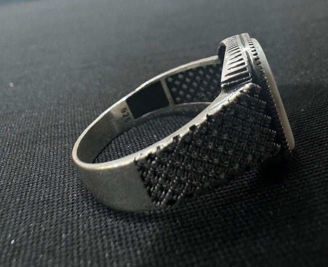Item 44: Men's Islamic Moon Ring