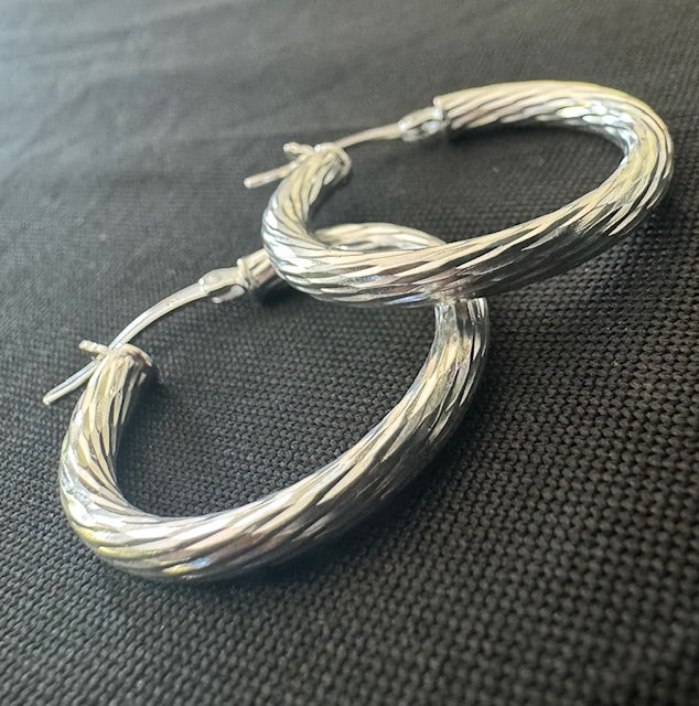 Item 48: Ladies Patterned Silver Hoop