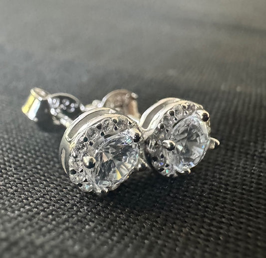 Item 58: Diamond Round Studs